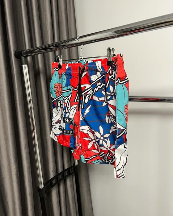 Pantaloni de plaja TOMMY HILFIGER super calitate
