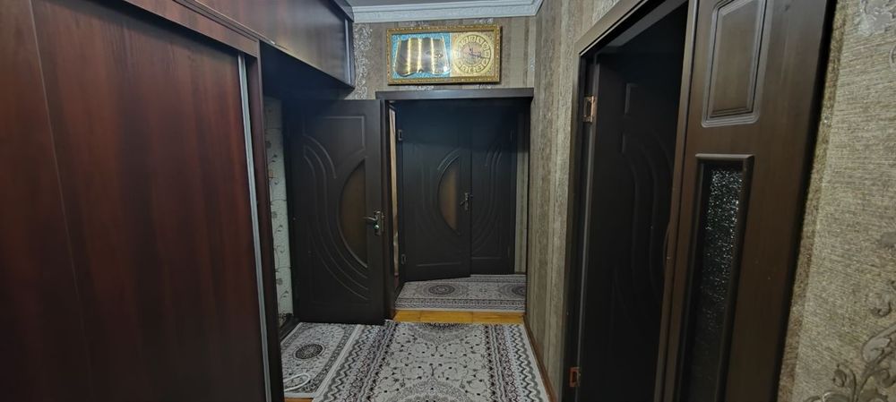 Uy sotiladi kelishamiza