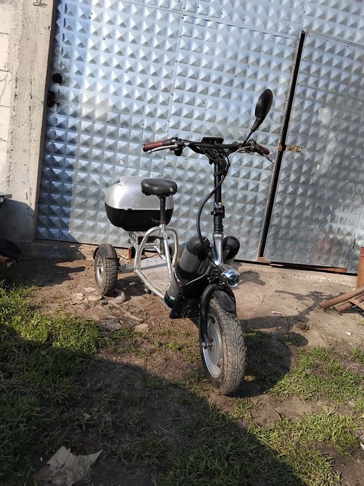 Triciclu electric