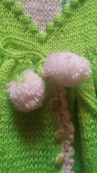 Детское вязаное платье