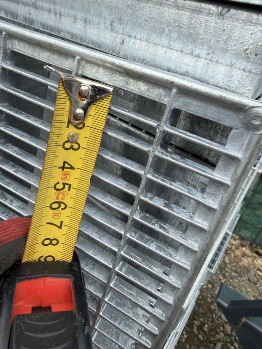 Trepte ,Rigole ,grilaje zincate 125cm//30