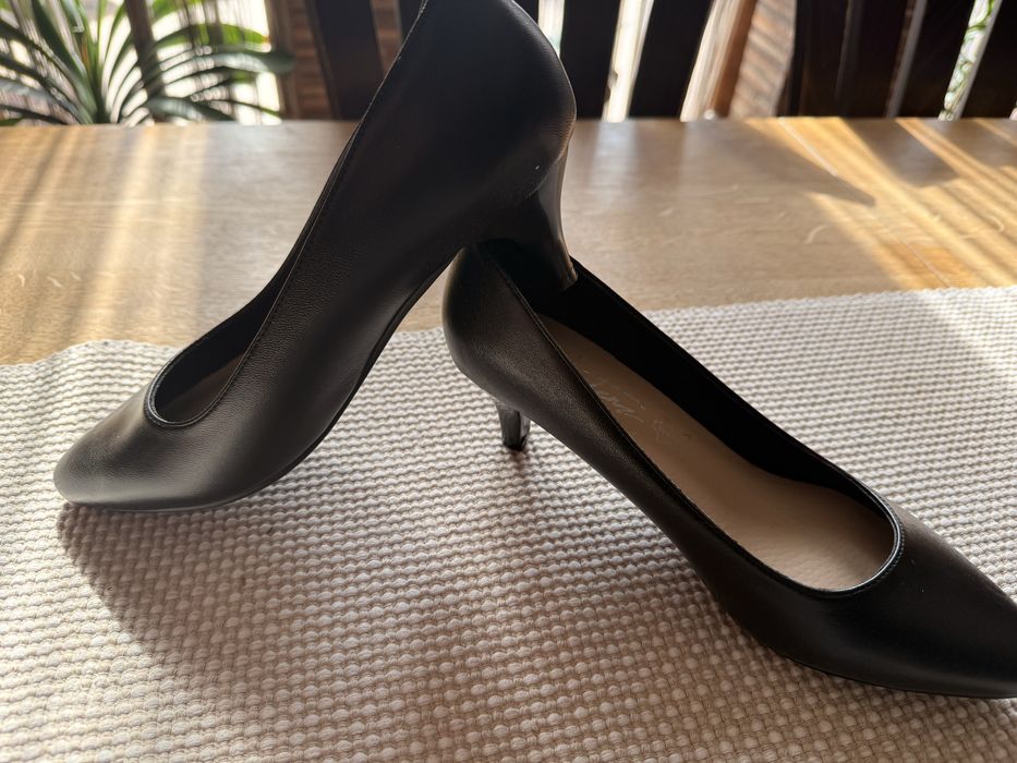 дамски кожени обувки