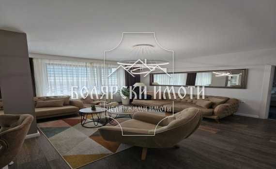 Продава се Тристаен апартамент в Велико Търново, Акация - 117 кв.м за 2265 €/кв.м - Снимка #1