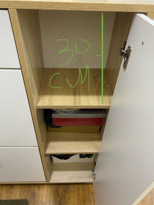 Продаю обувьницу