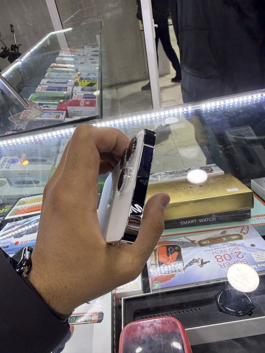 iPhone 14 pro zudlik bilan sotiladi