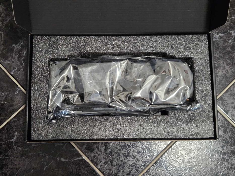 Placa video Gigabyte GTX 960 4GB G1 Gaming 3X OC CA NOUA CUTIE FULL