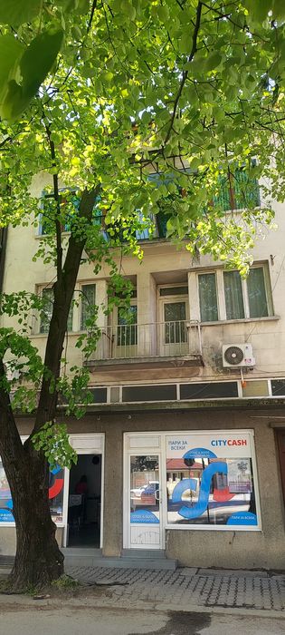 Мансарда ( Таван 65 м2 )