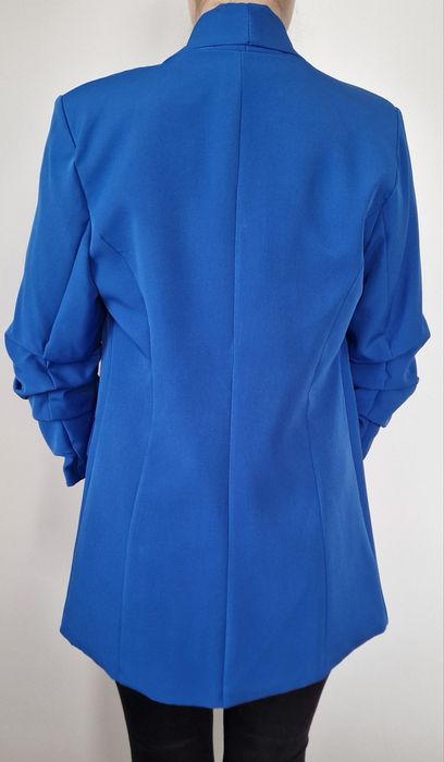 Дамско стилно сако oversized подходящо за пролетно есенния сезон