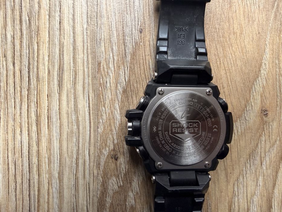 Casio G-shock GST-B100-1AER Solar