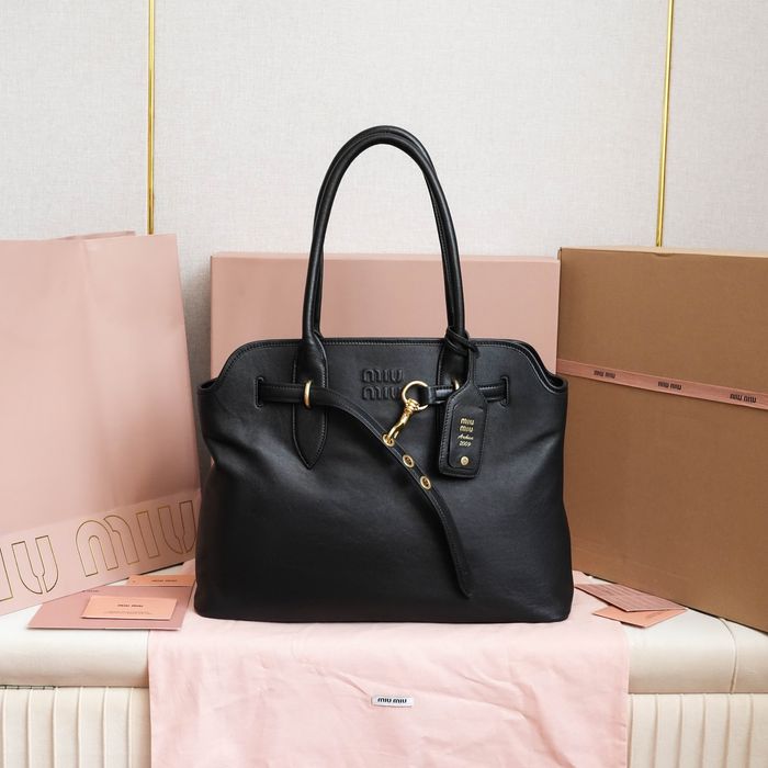 Geanta Miu Miu, tip Premium