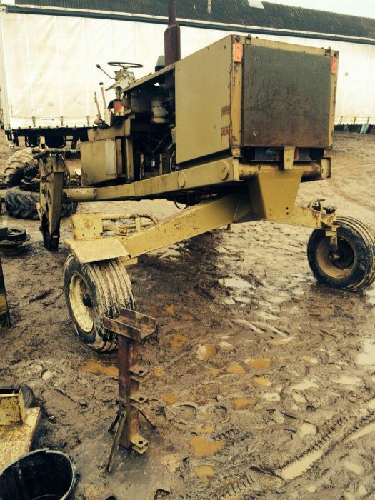 Запчасти на комбайн форштрит Е303 и Е302