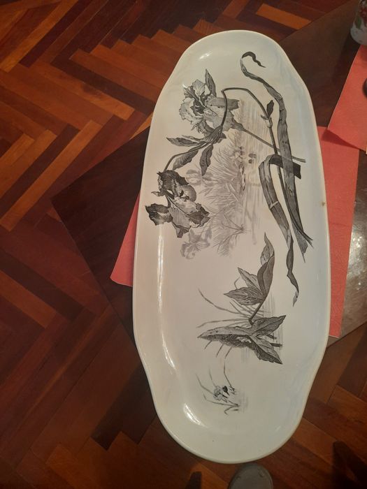 Продам Блюдо ,антиквариант, набор кофейный ,пастушка япония,коф набор