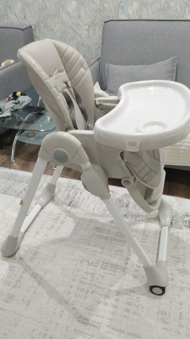 Столик для кормления