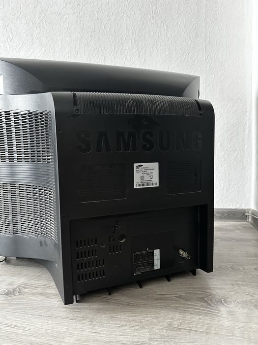 Продам телевизор Samsung
