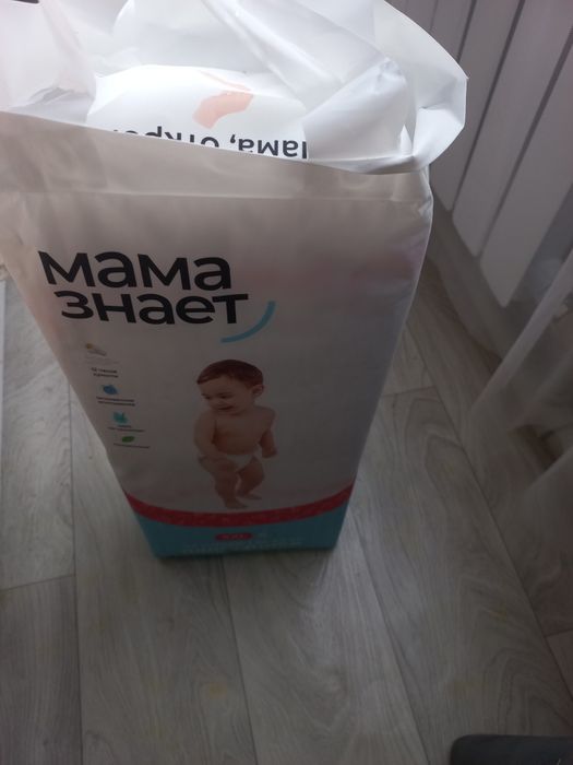 Подгузники мама знает