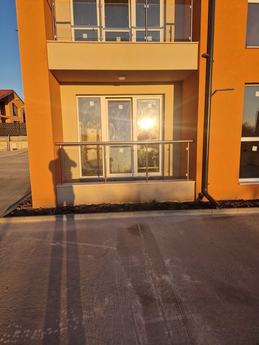 Дава се под наем Двустаен апартамент в Варна, м-т Пчелина - 60 кв.м за 75000 € - Снимка #1