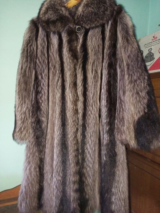 Шуба натуральная Енот