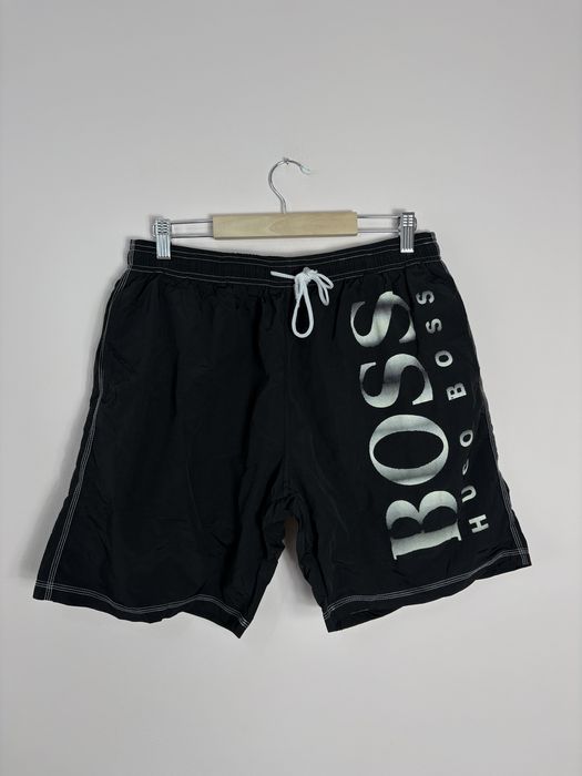 Hugo Boss шорти