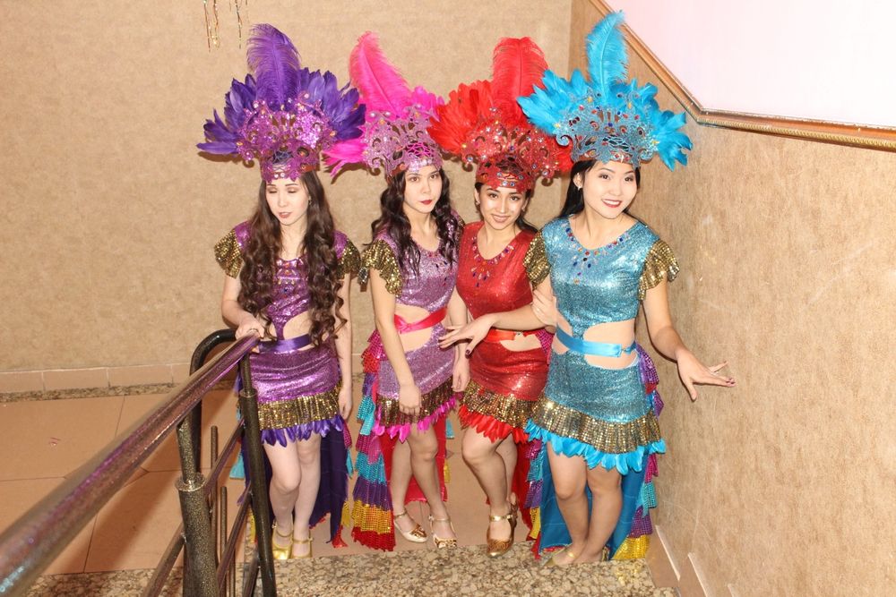 Прокат национальных костюмов.