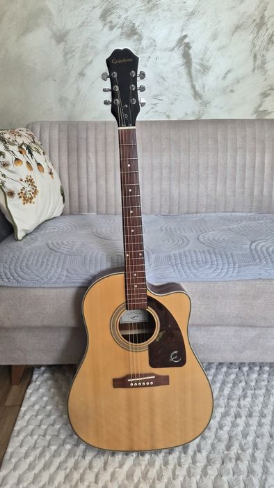 Chitara electro-acustica Epiphone aj 210ce na