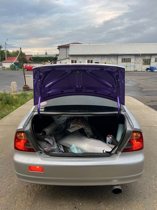 Honda civic em2