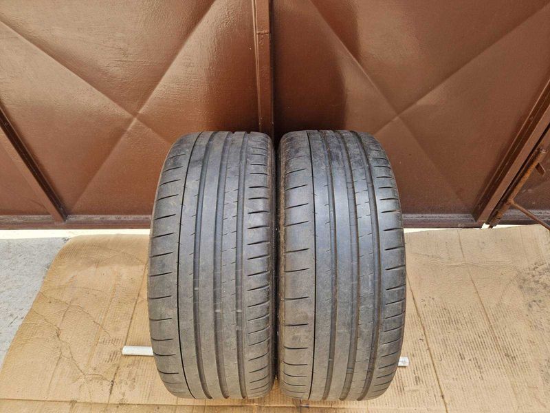 2 Michelin R18 205/40
летни гуми
DOT1918