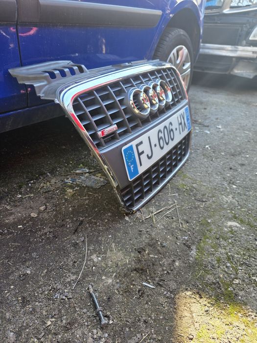 Решетка s-line за Audi A4 2008 година
