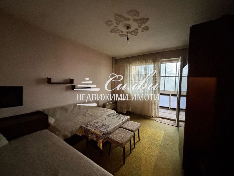 Продава се Тристаен апартамент в Нови пазар - 76 кв.м за 604 €/кв.м - Снимка #3