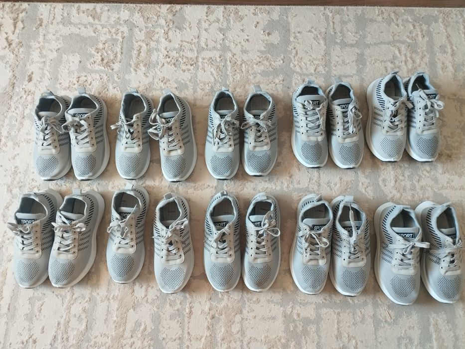 Кроссовки отличного качество