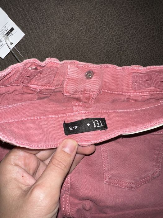 Pantaloni scurti 4-5 ani