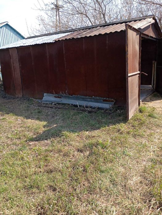 Продам металлический гараж