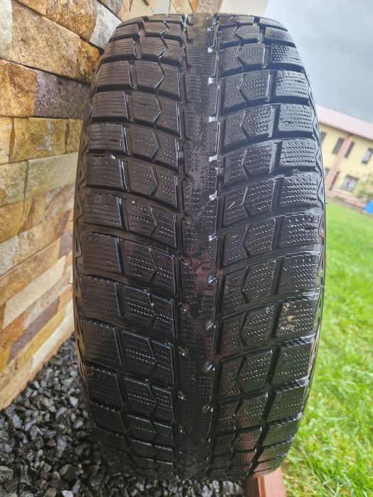 Anvelope SUV 255/60/18