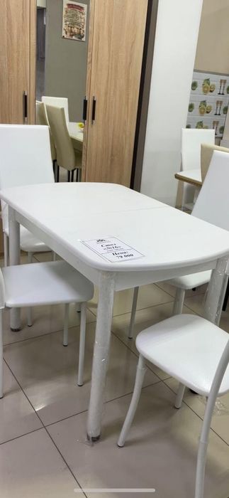 Продам новый обеденный стол, раздвижной, 1,5 метра