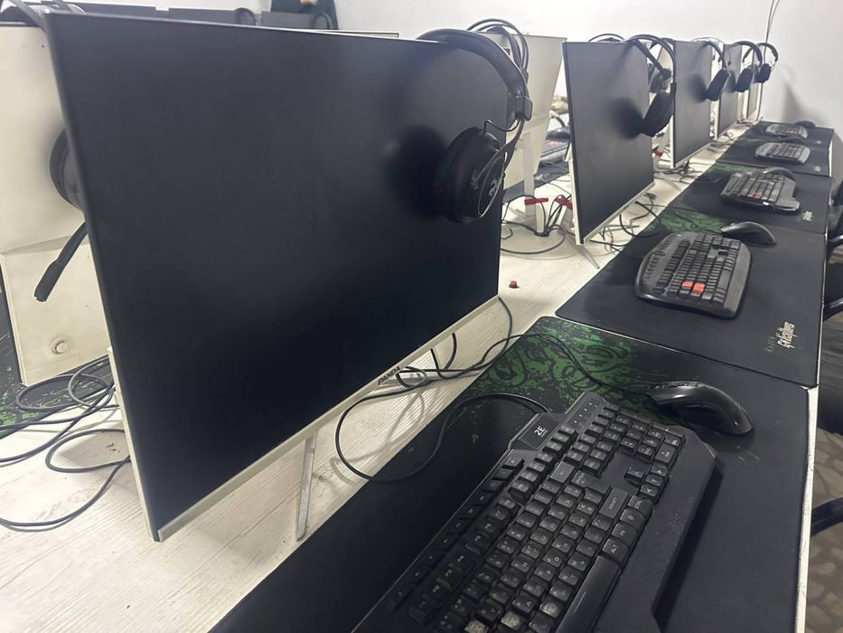 16 kompyuter satiladi +1 qosip beriledi