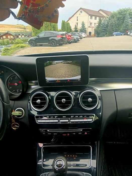 Mercedes benz C220 d