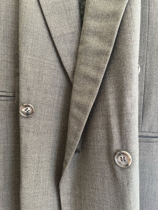 Официален костюм по поръчка