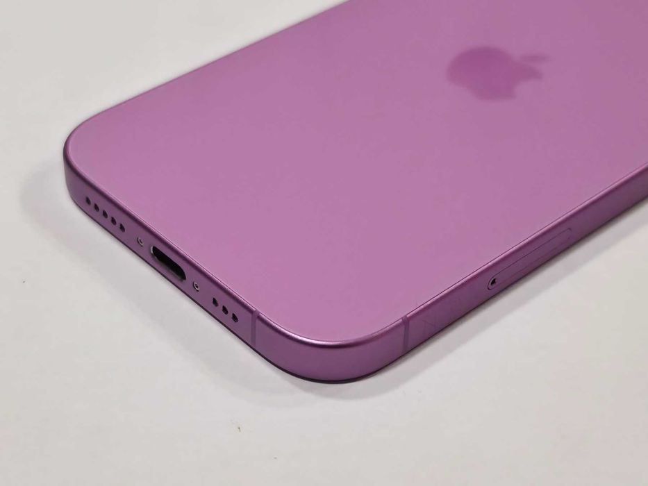 Apple iPhone 16, 128GB, 5G, Pink като нов