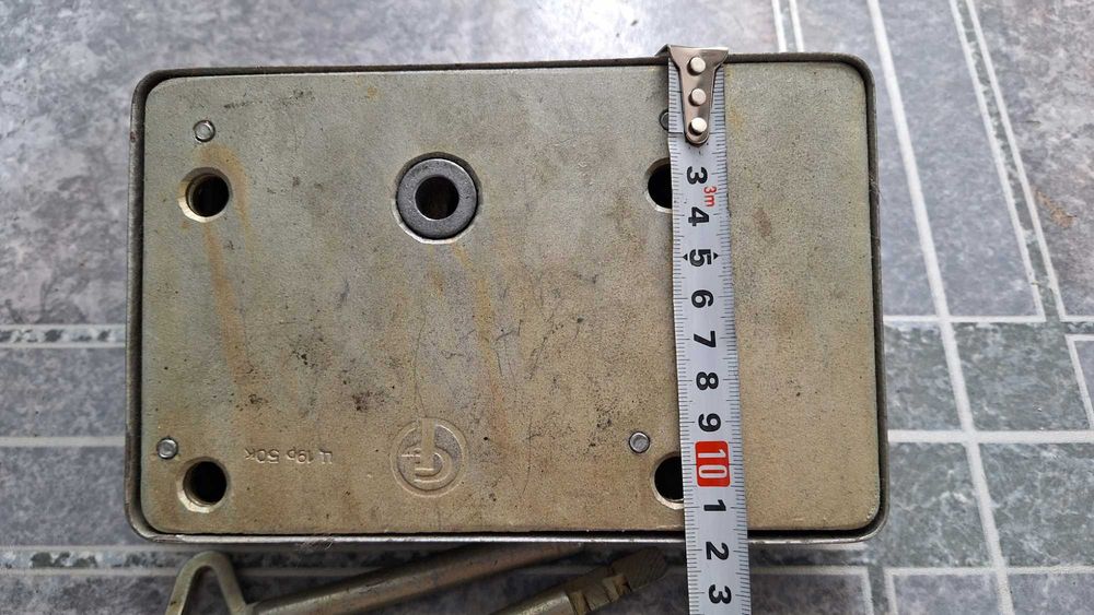 Замок на ворота.