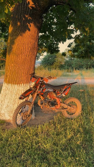Vand sau schimb tot pe motor