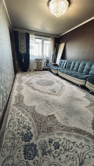 Продаю диван два кресломи