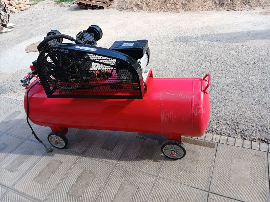 Kompressor.     Uskunasi