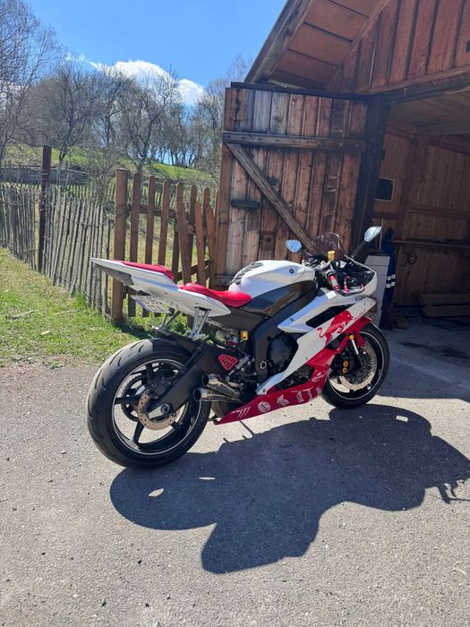 Yamaha R6 - 2007 RJ11