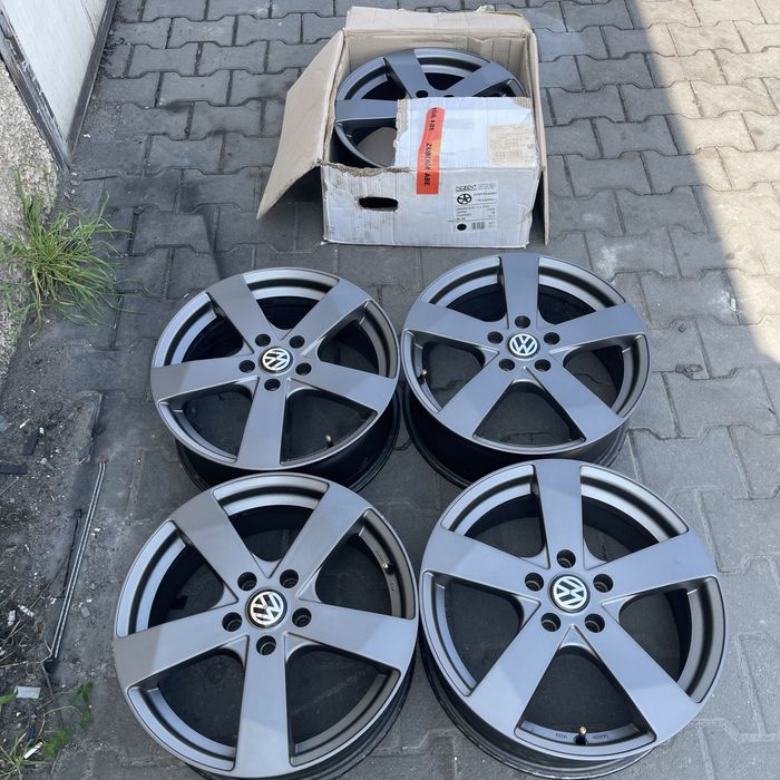 Jante aliaj VW Golf 6 7 Jetta Caddy Touran Passat 17 5x112