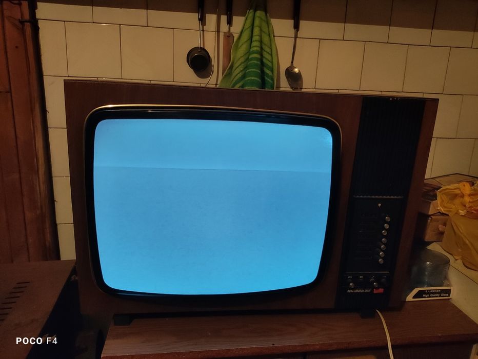 Телевизор София 22