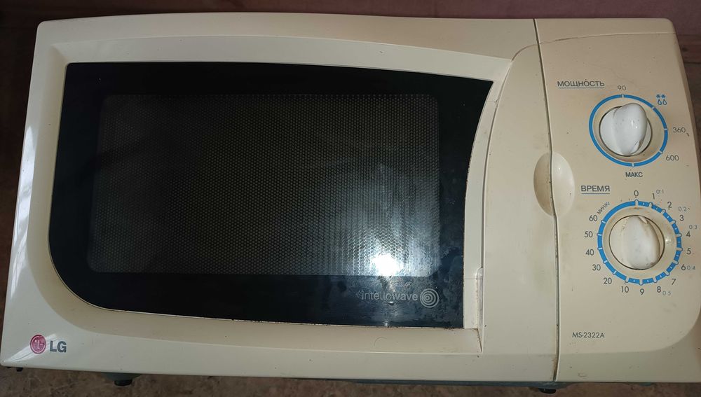 Продам микроволновку LG