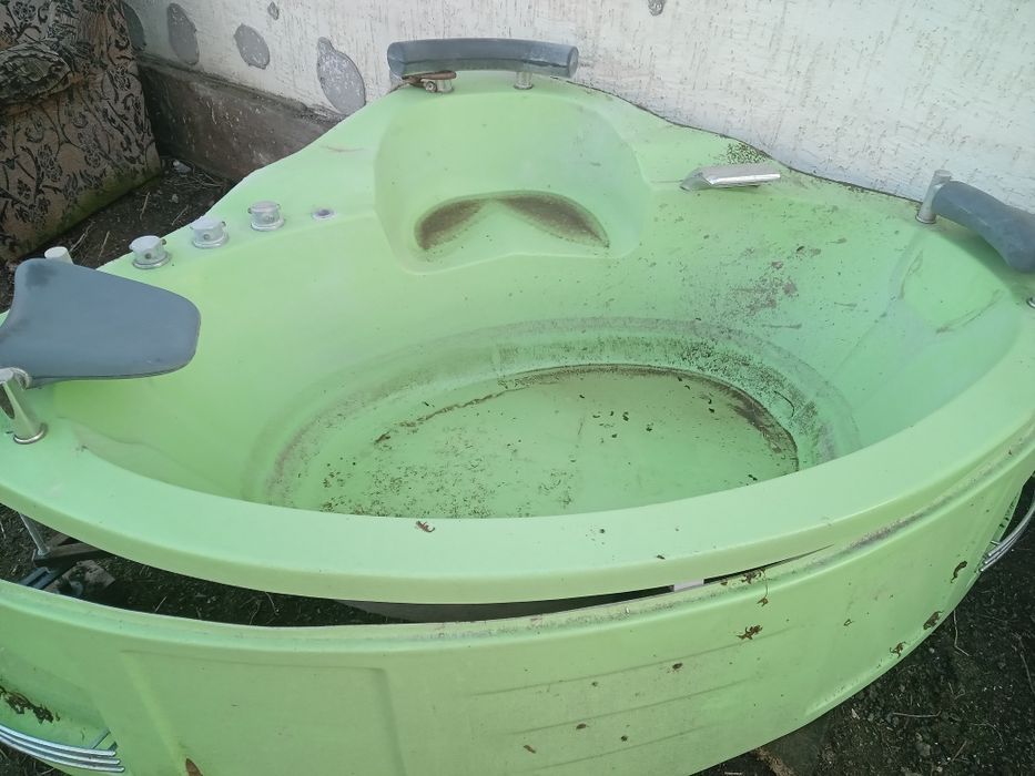 Продам жакузи для ванны
