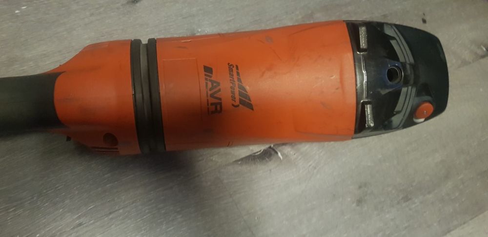 Flex HILTI DCG 230-D cu cap rotativ functional se vinde exact ca in poze pret 550 de lei