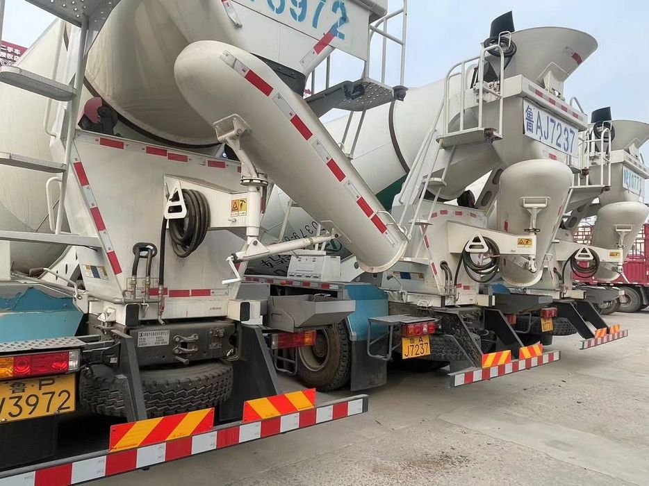 Продаются новые миксеры Shacman 2025 года выпуска