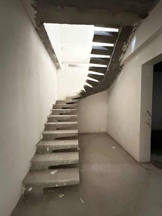 ПРОДАЕТСЯ Дуплекс НОВОСТРОЙКА  ЖК Do’stlar на Ц-5 Финансовый 5/1/8