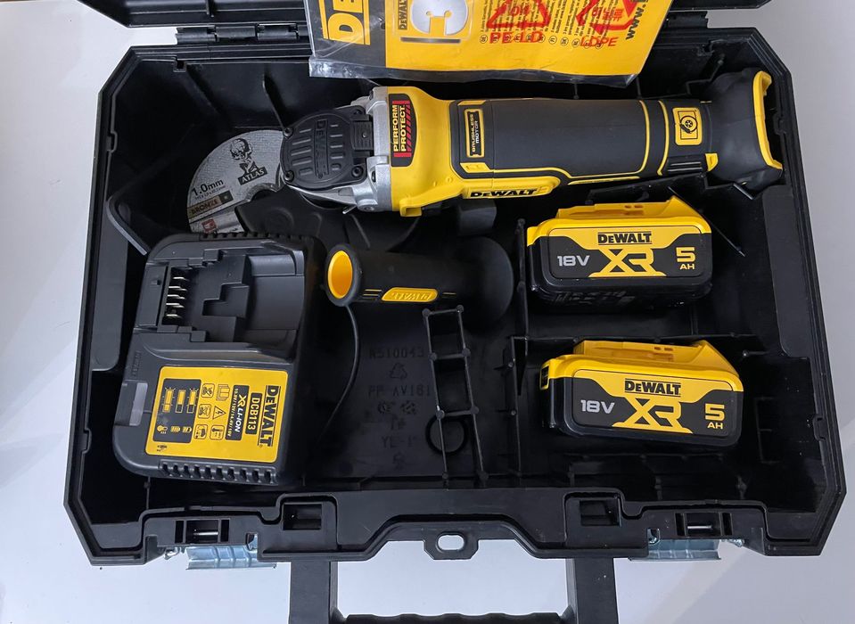 Dewalt DCG405 polizor unghiular fabricație  2025